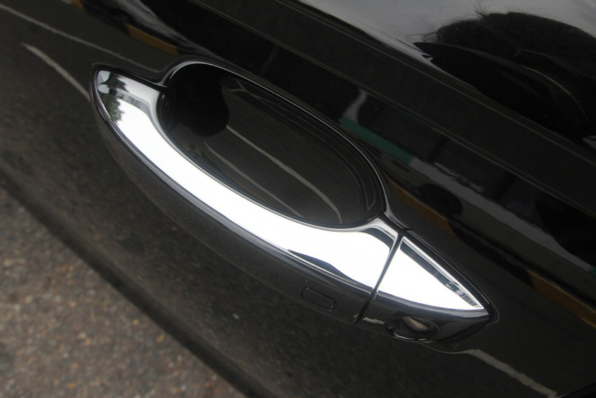 OnWheel AutoClover Car Exterior Imported Chrome Door Handle Latch