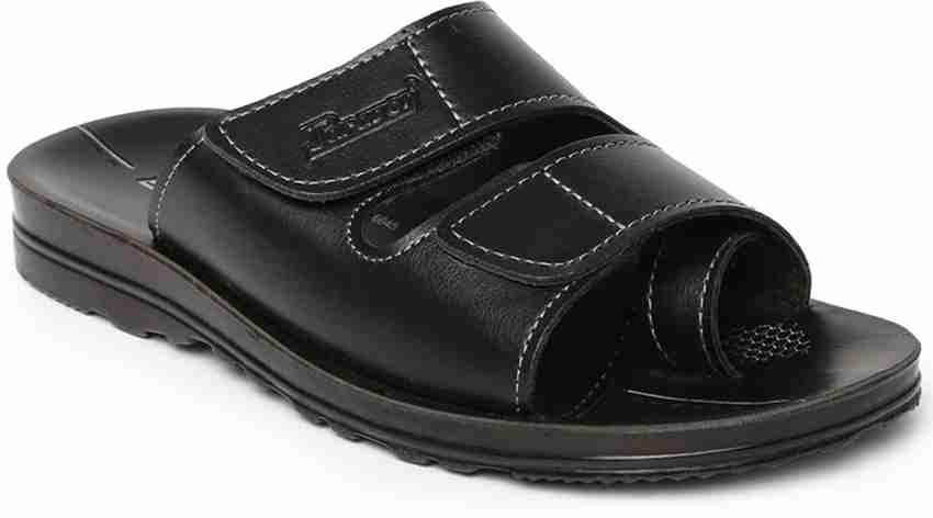 Paragon discount vertex chappal