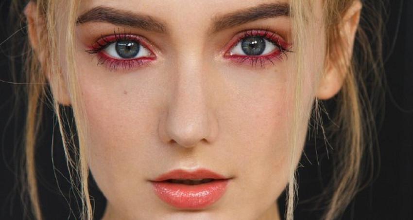 Best red eyeliner store