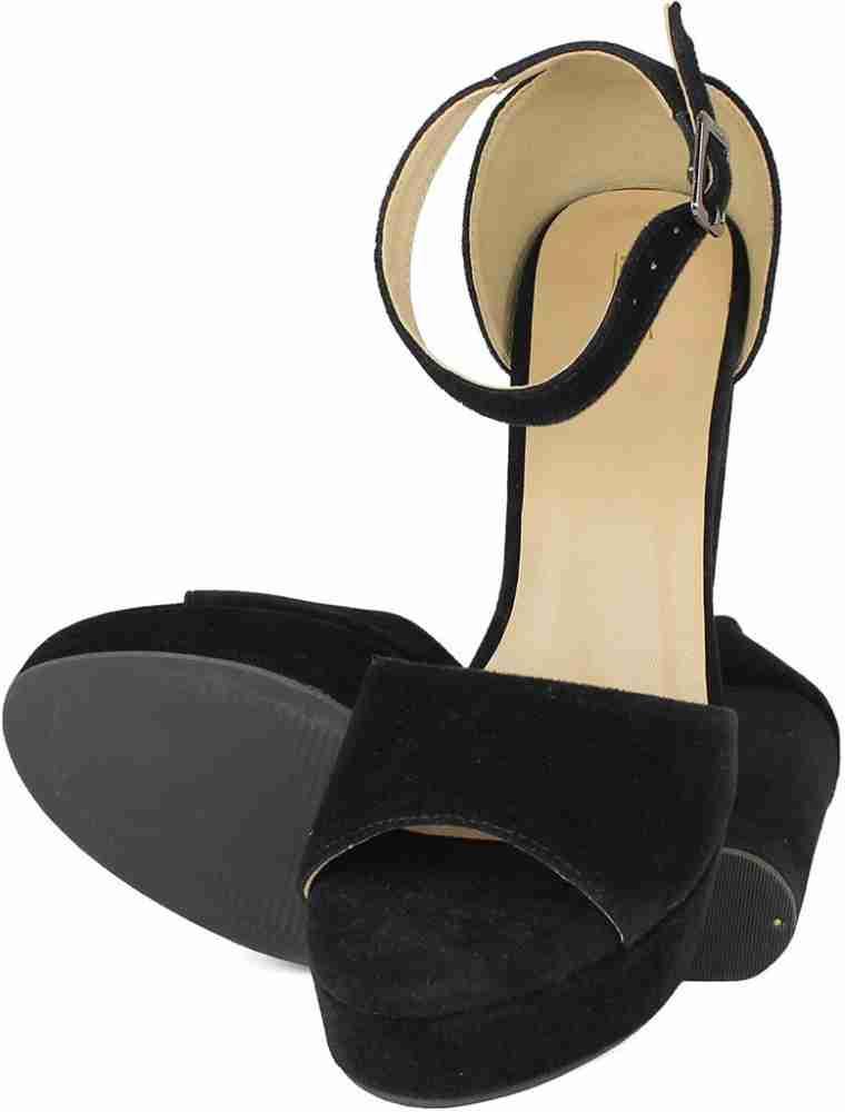 Inc 5 clearance black block heels