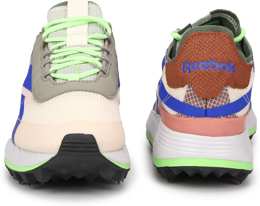 Reebok sneakers on sale wit