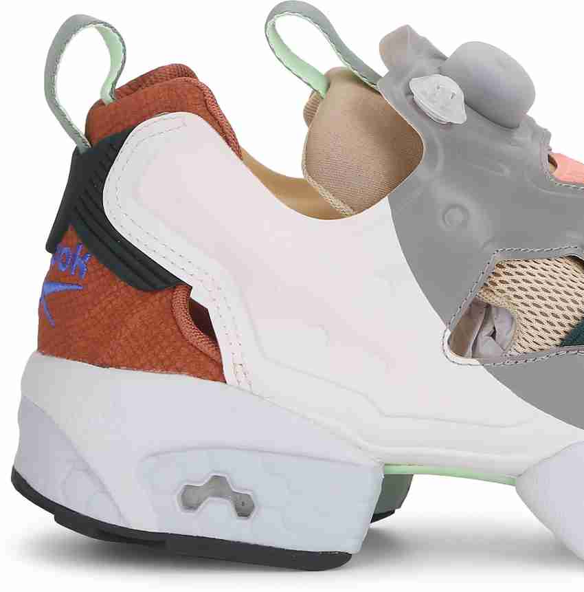Reebok insta pump best sale sandal