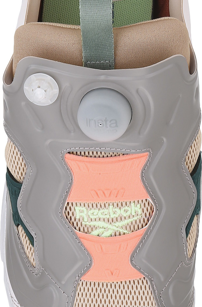 Reebok pump hotsell fury sandal