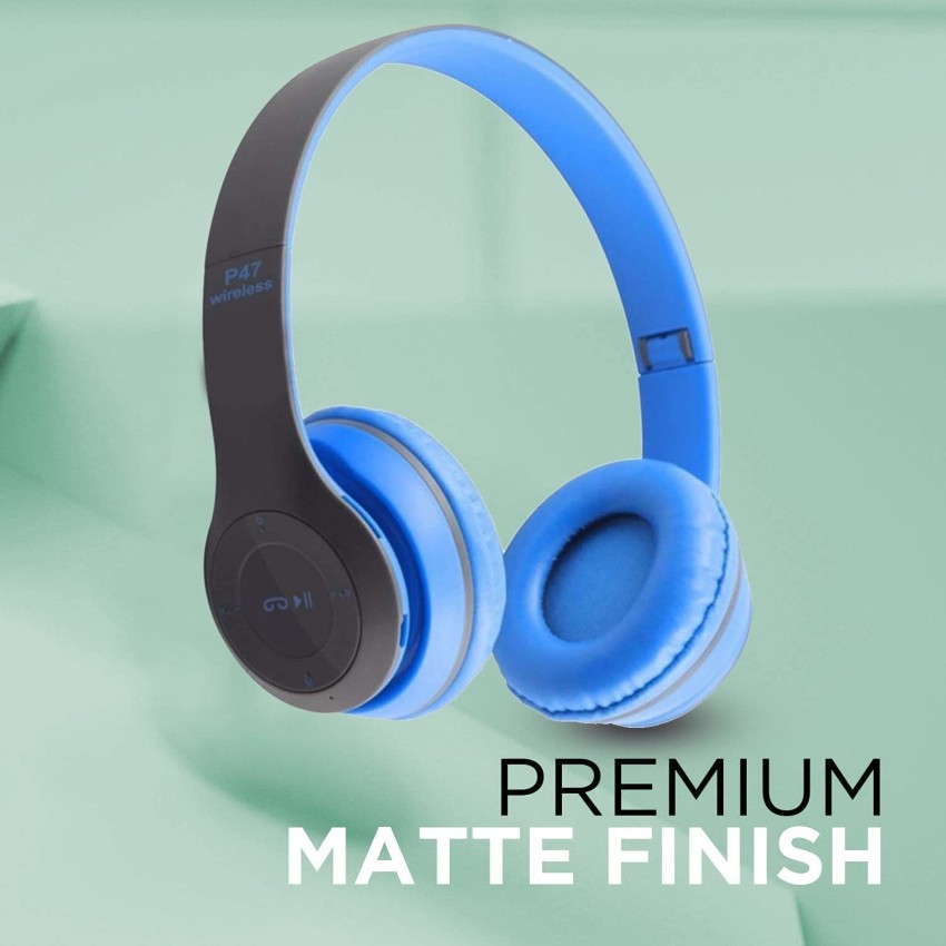 Light blue wireless online headphones