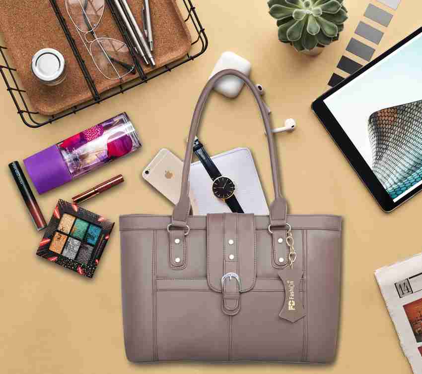 Flipkart offers fashion bags online