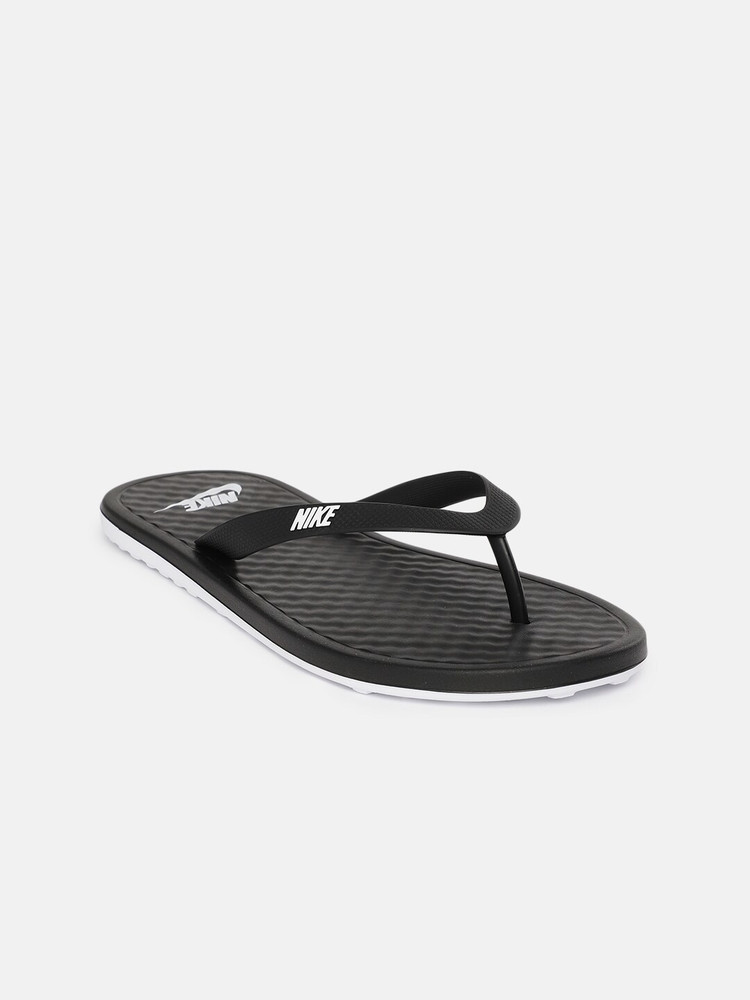 nike black daily slippers