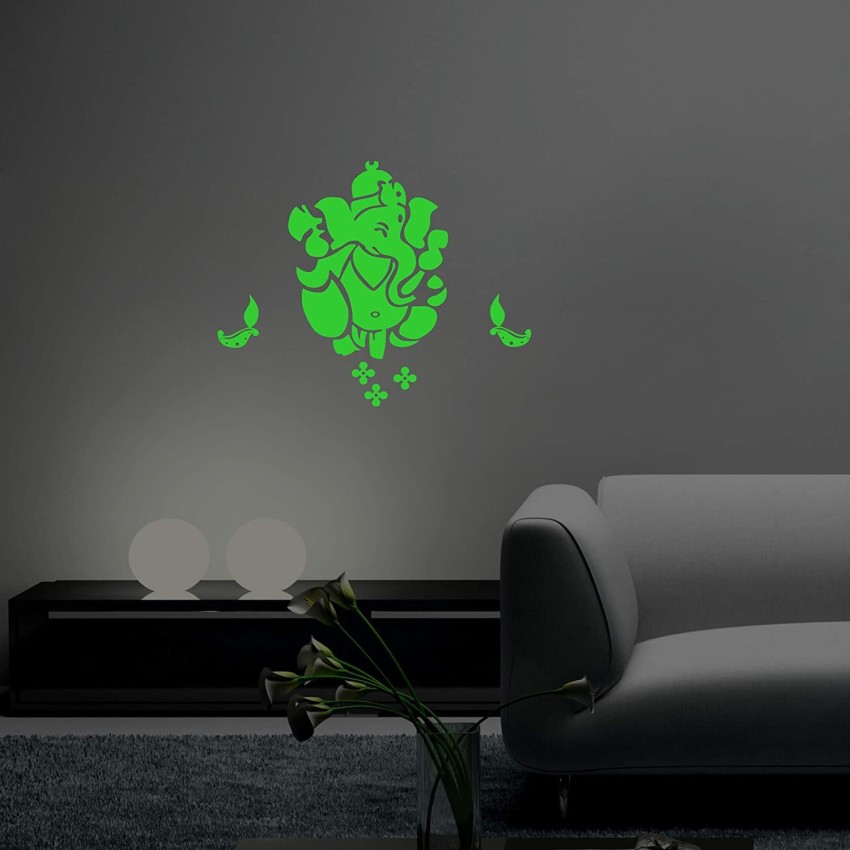 Flipkart SmartBuy 25 cm Glow in The Dark Stars for Ceiling or Wall Stickers  Self Adhesive Sticker Price in India - Buy Flipkart SmartBuy 25 cm Glow in  The Dark Stars for