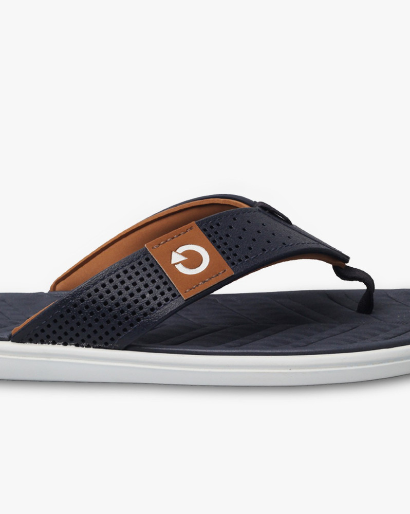 Cartago mens sales flip flops