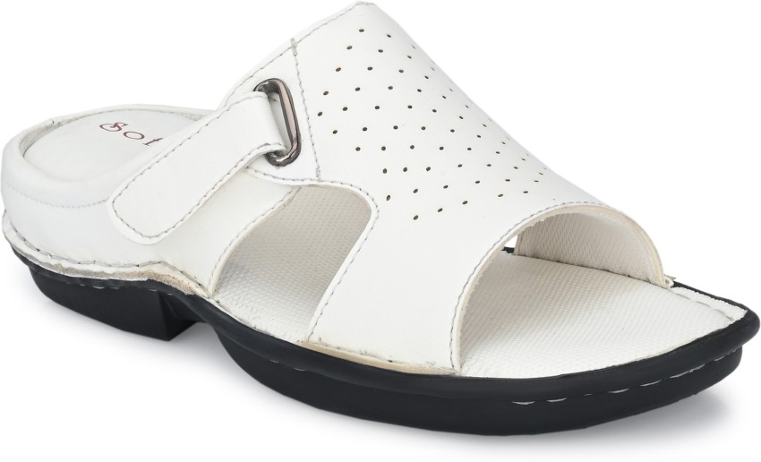 Softio SFT162 Synthetic Leather Outdoor Lightweight Stylish Trendy Men White Sandals