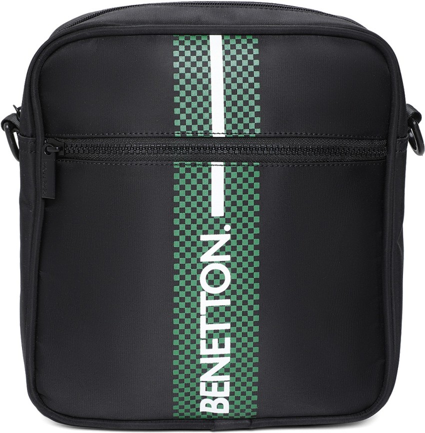 United Colors of Benetton Black Sling Bag Benetton Unisex sling