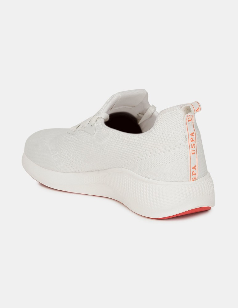 Lebron off clearance white shoes