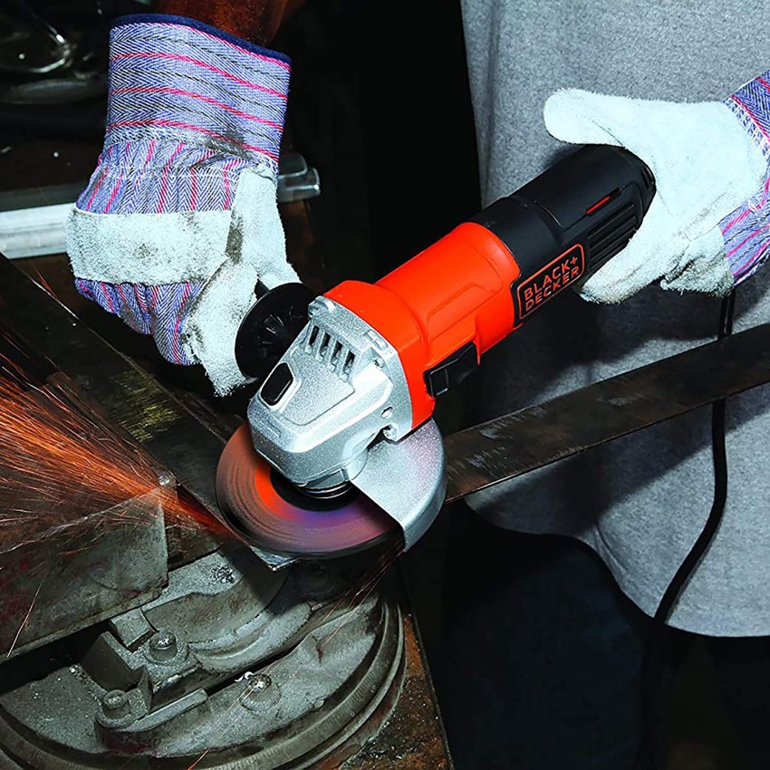 BLACK DECKER G650 IN B D Angle Grinder