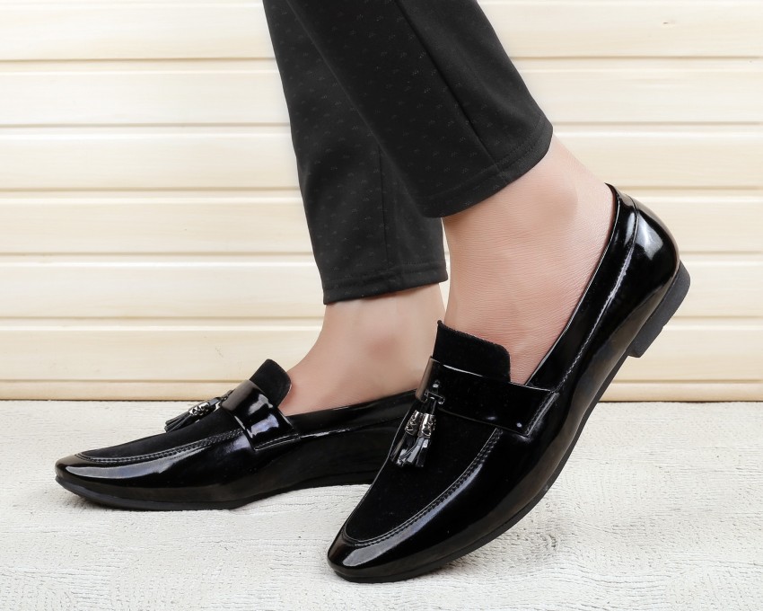 Formal loafer hot sale shoes flipkart