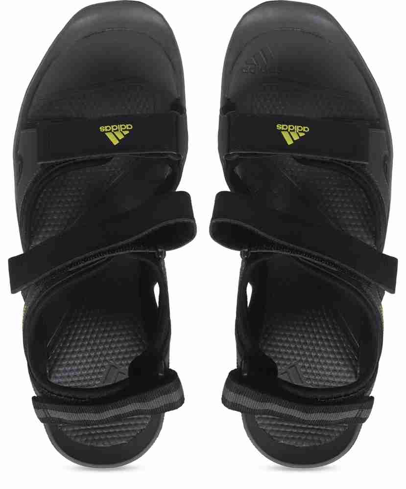 Adidas sandals store under 1000