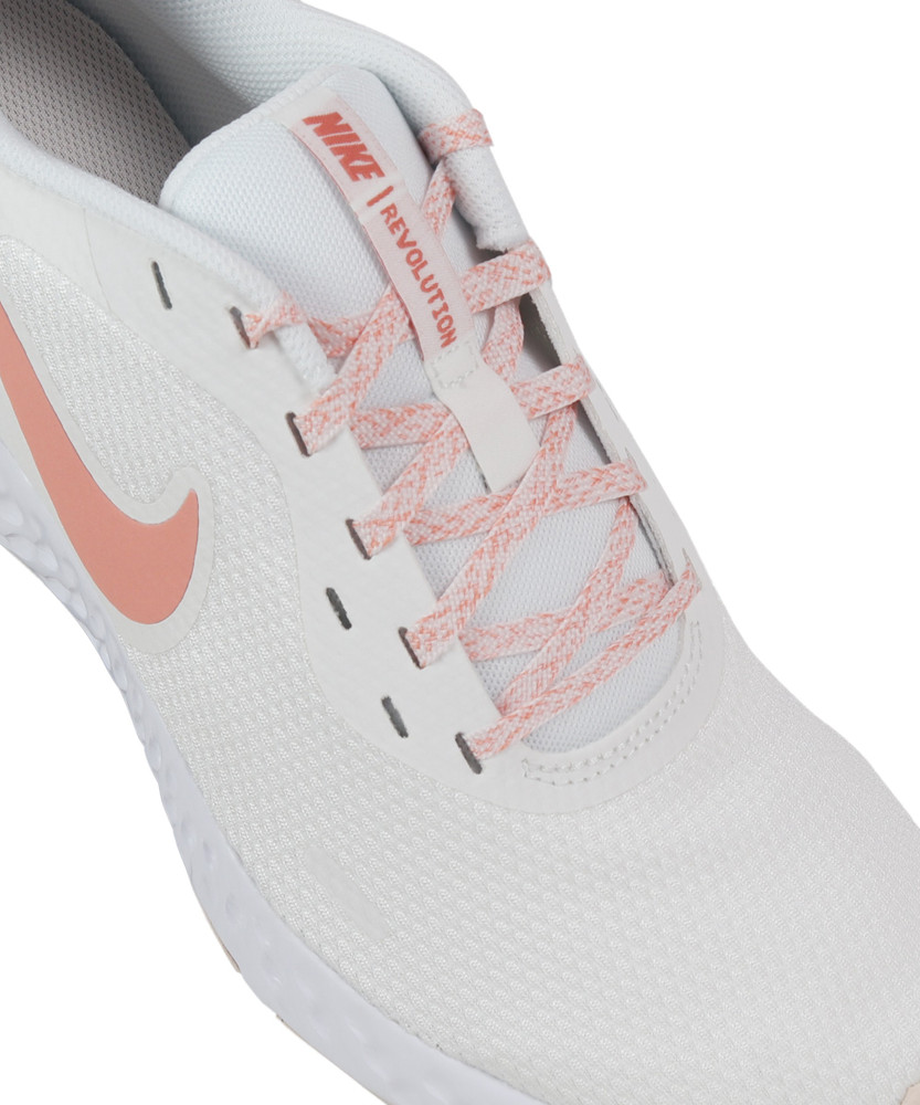 Nike revolution 3 womens review store