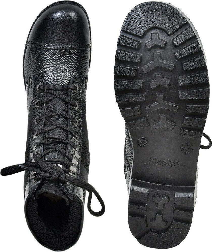 Men black top nike boots