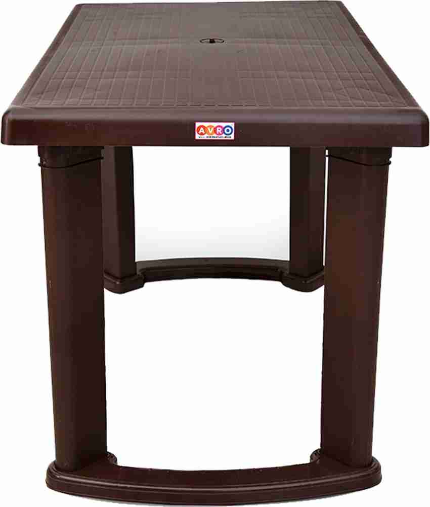 Avro shop plastic table