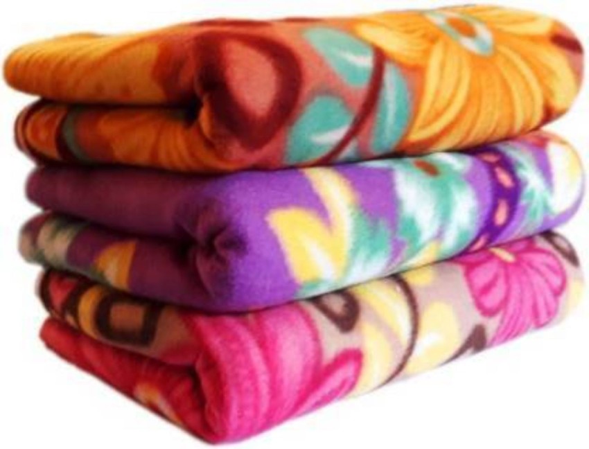 SUFFICE Floral Single Fleece Blanket for Mild Winter - Buy SUFFICE Floral  Single Fleece Blanket for Mild Winter Online at Best Price in India