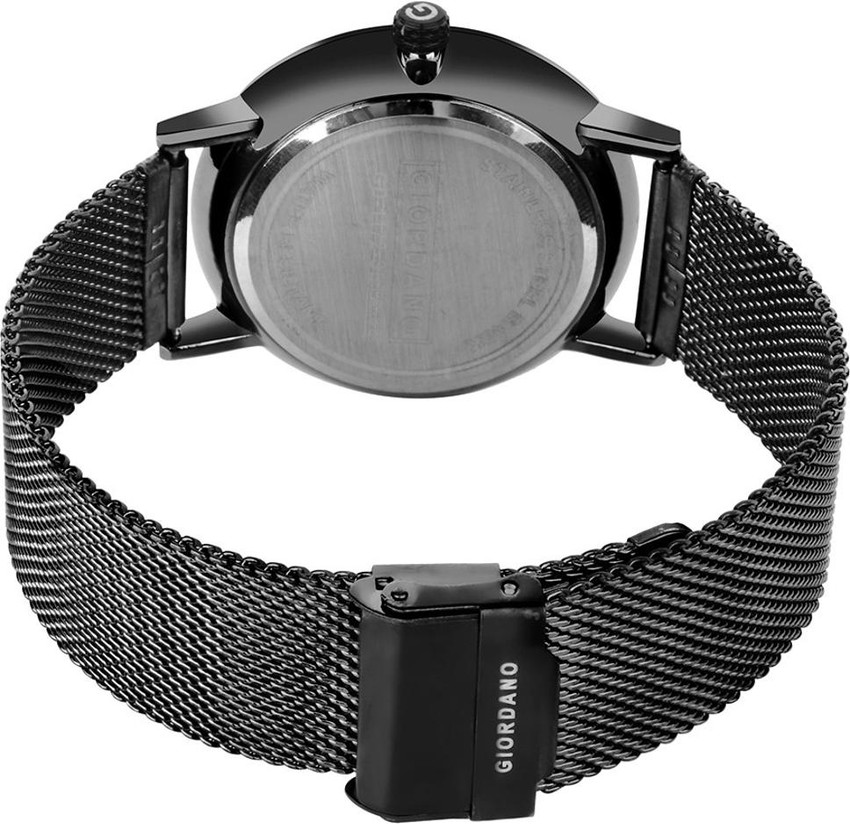 Giordano watches for couple store