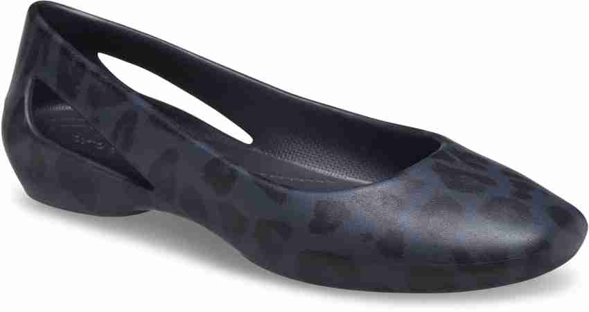 Crocs sloane hot sale flat