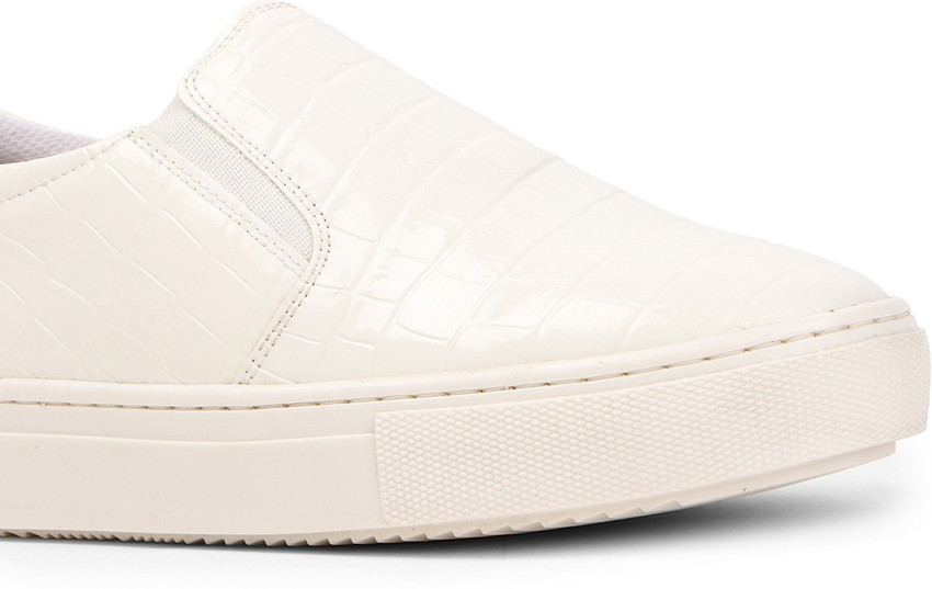 Forever 21 slip on shoes sale