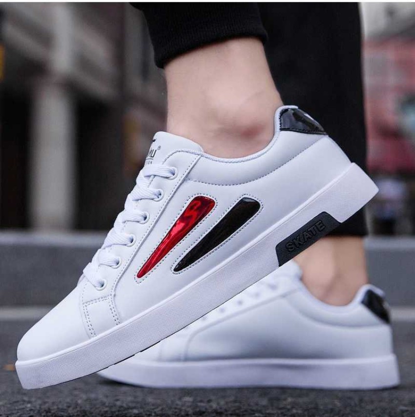 White casual shoes store flipkart