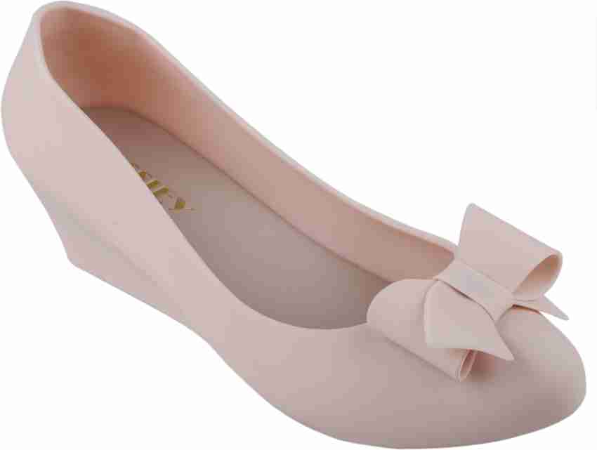 Pink wedge shoes hot sale