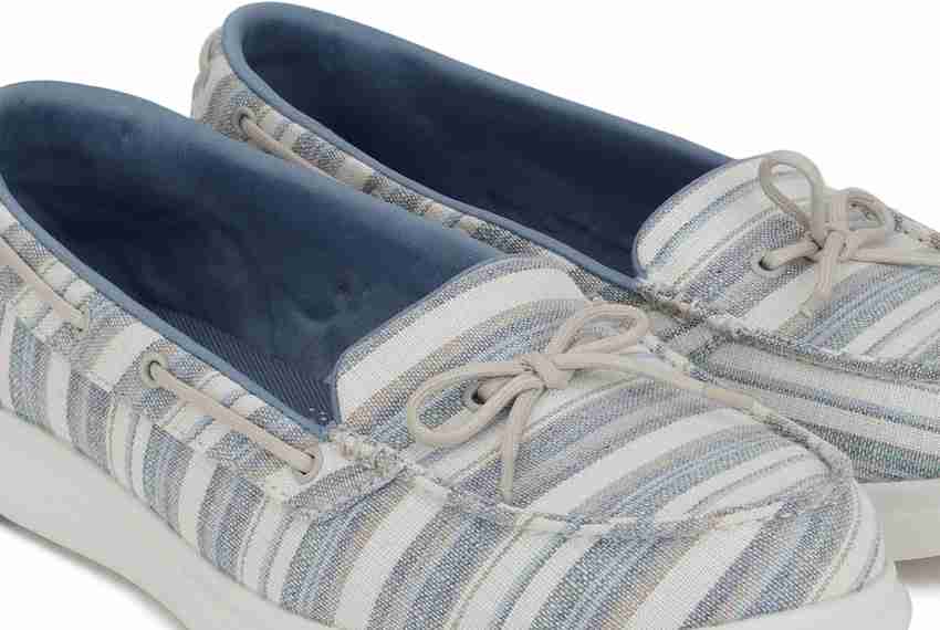 Women's oasis canal hot sale canvas boat shoe