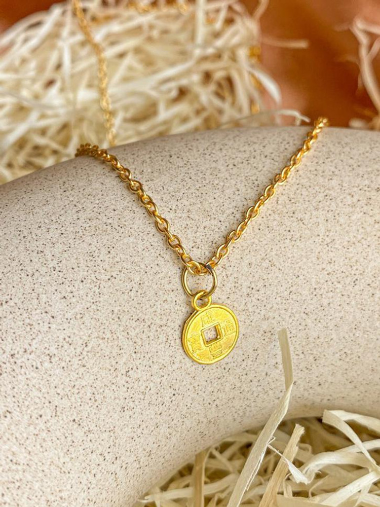 Chinese gold coin necklace deals