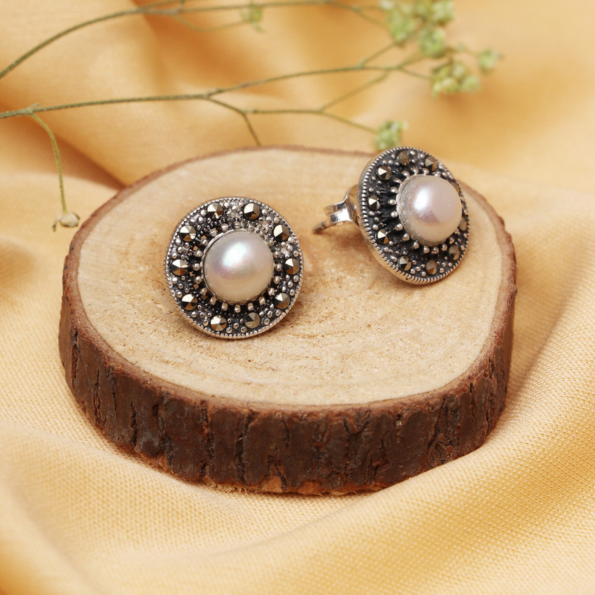 Flipkart Buy GIVA Avni by Giva Oxidised Silver Pearl Studs