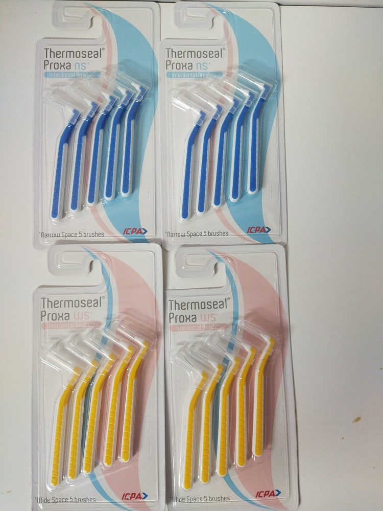 Interdental toothbrush store