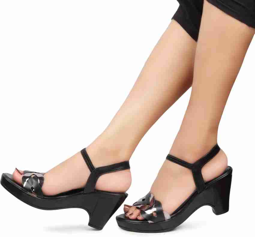 Ladies sandal store heel wala