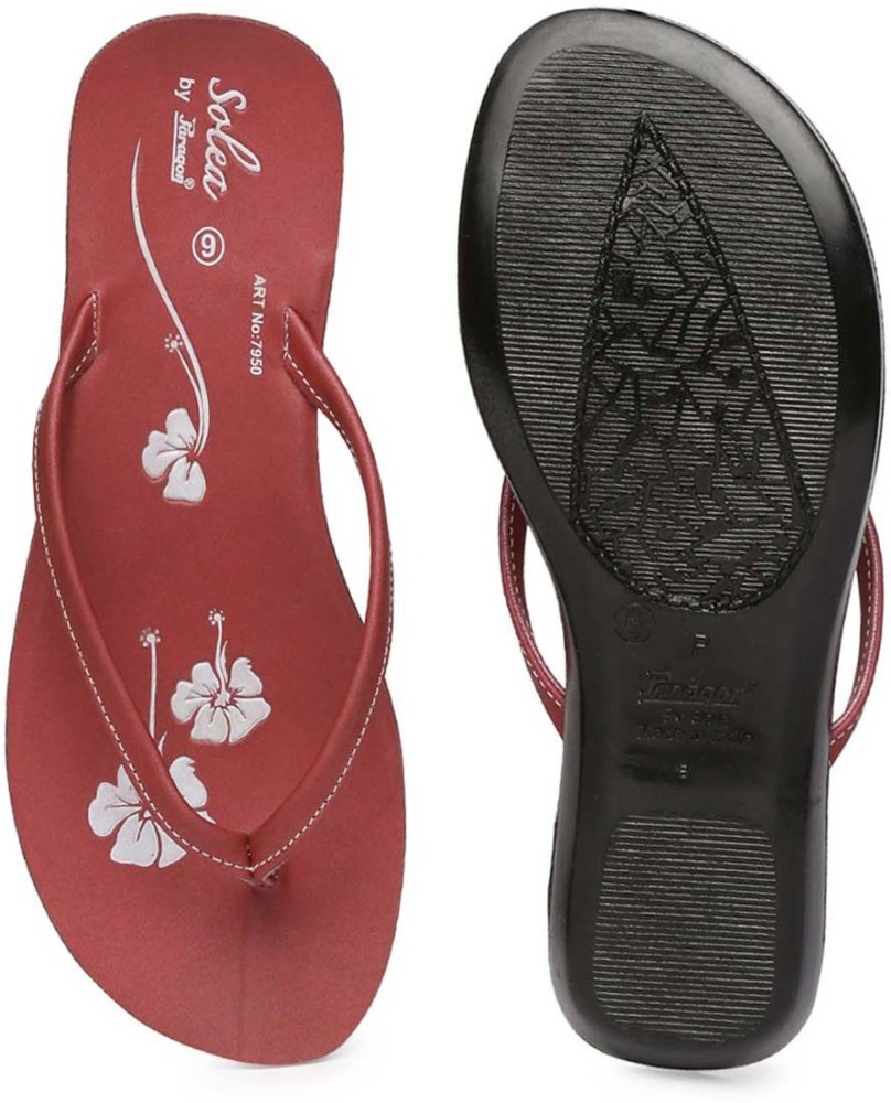 Paragon sale flite chappal