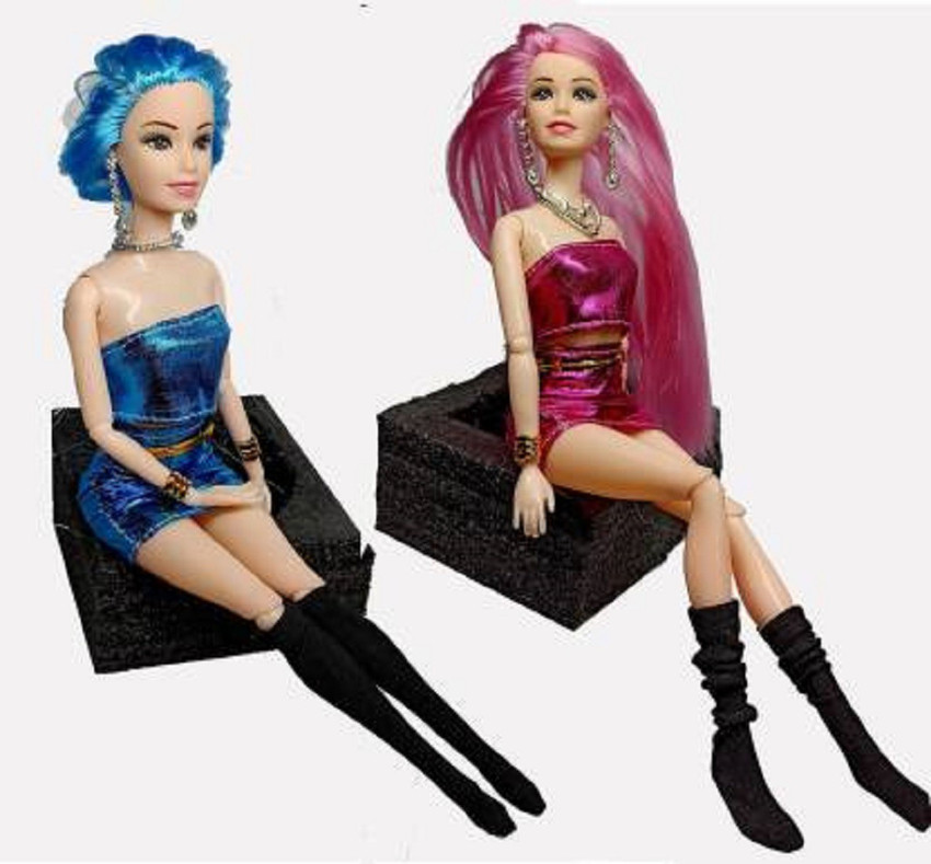 Barbie discount foldable doll