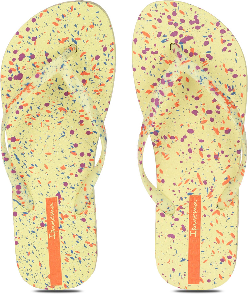 Ipanema yellow flip best sale flops