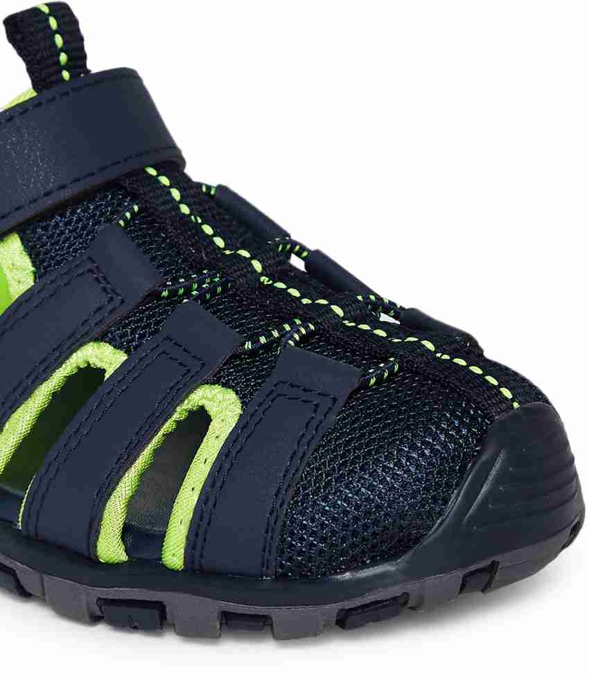 Gap boys sandals deals