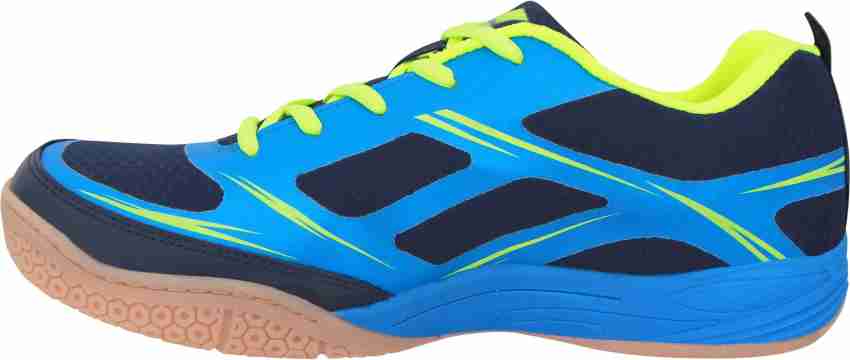 Nivia badminton hot sale shoes flipkart