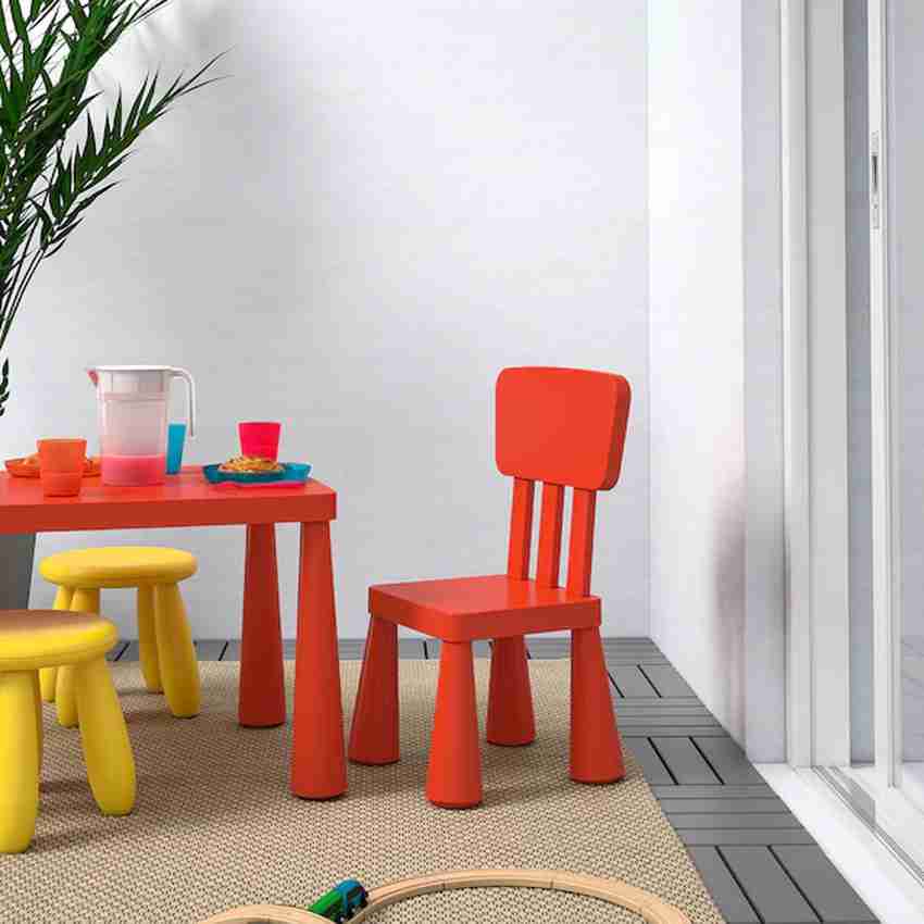 Mammut children's clearance table and chairs