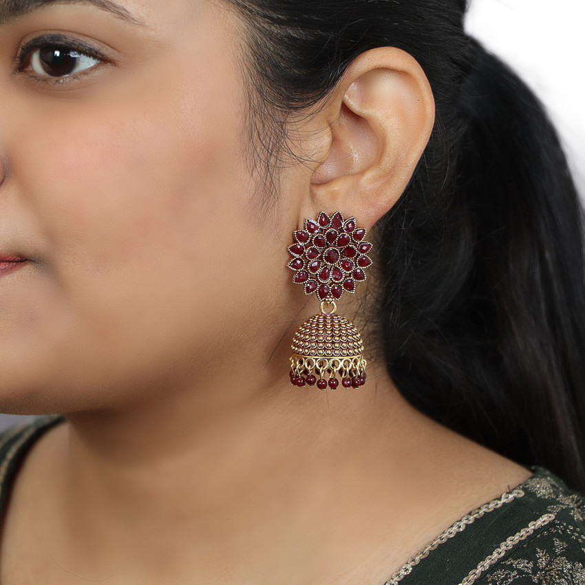 Stylish earring for girls sale