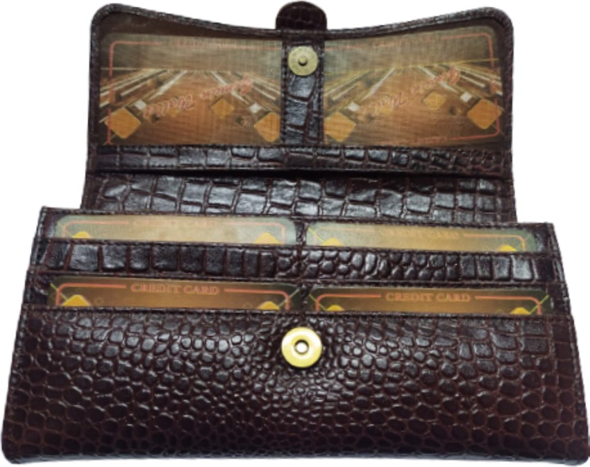 Crocodile wallet