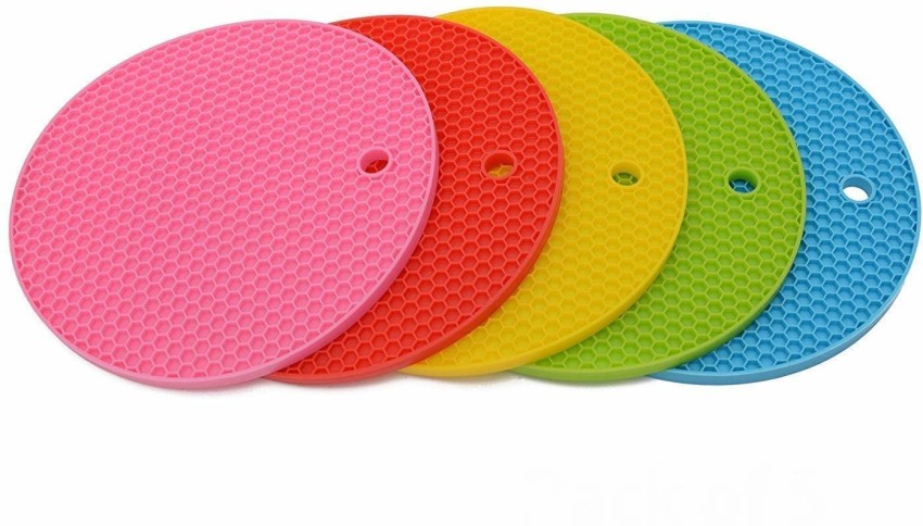 VYOOx Small Round Silicone Mat,Silicone Hot Pads,Pot Holder,Spoon Rest, Jar  Opener,Non Slip & Heat Resistant Kitchen Table Mats Mat finish Trivet Price  in India - Buy VYOOx Small Round Silicone Mat,Silicone Hot