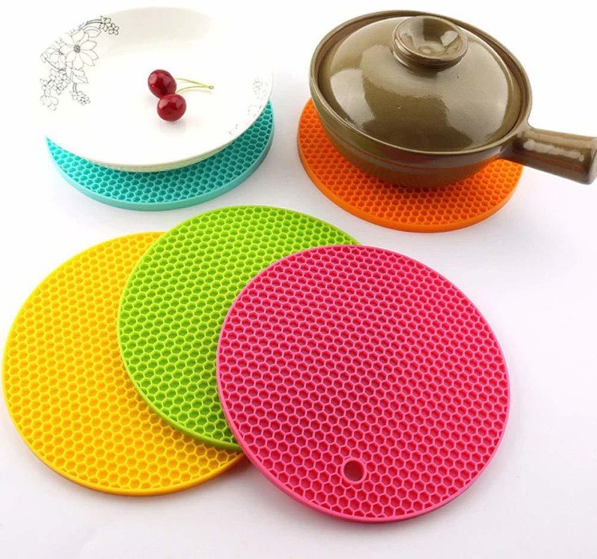 VYOOx Small Round Silicone Mat,Silicone Hot Pads,Pot Holder,Spoon Rest, Jar  Opener,Non Slip & Heat Resistant Kitchen Table Mats Mat finish Trivet Price  in India - Buy VYOOx Small Round Silicone Mat,Silicone Hot