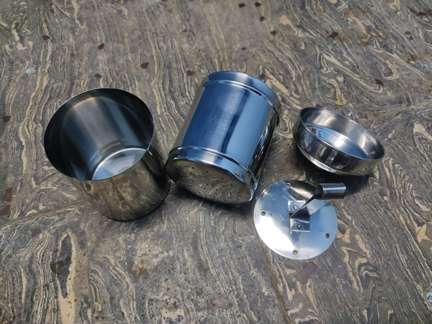 Metal filter store coffee maker