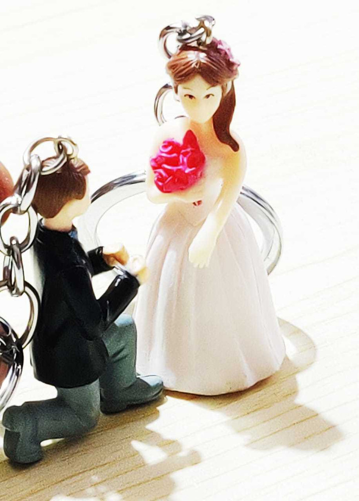 Bride and bridegroom dolls cheap