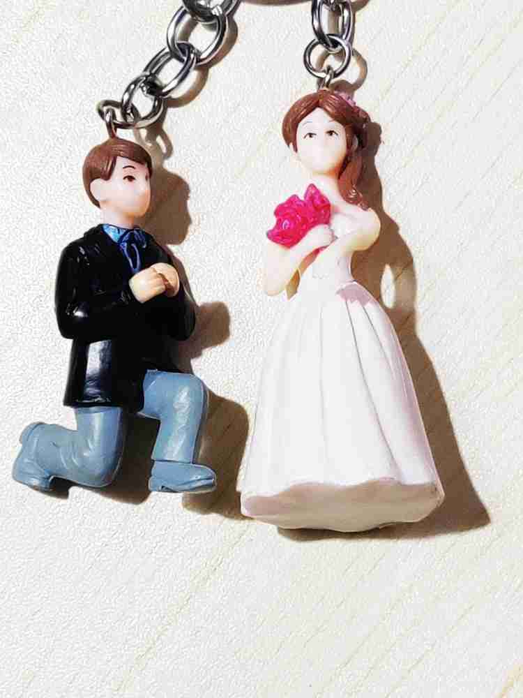 Bride and 2025 groom keychain
