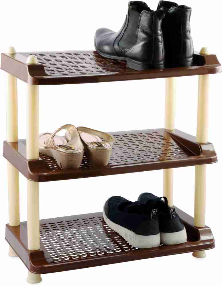 Plastic shop boot rack