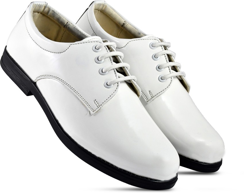 White hot sale formal shoes