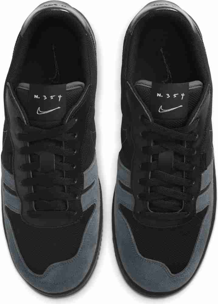 Nike squash type men sale