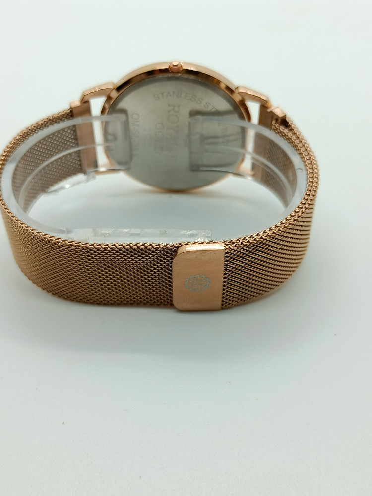 Gold case best sale watch for gents