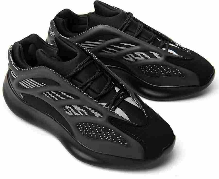Mr.SHOES YZY 700 V3 BOOST Running Shoes For Men - Buy Mr.SHOES YZY 700 V3  BOOST Running Shoes For Men Online at Best Price - Shop Online for  Footwears in India | Flipkart.com